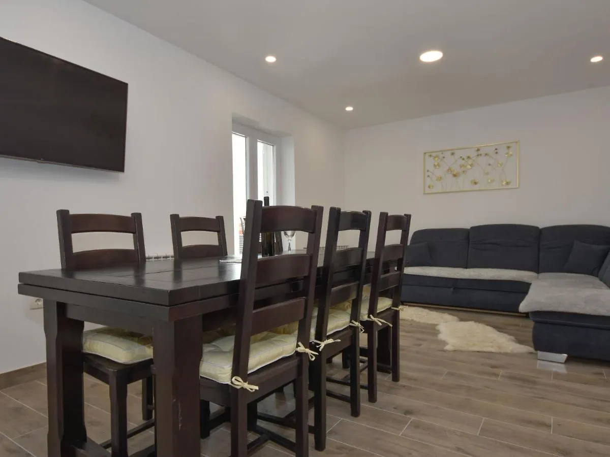 Apartment Franka By Interhome Pasman