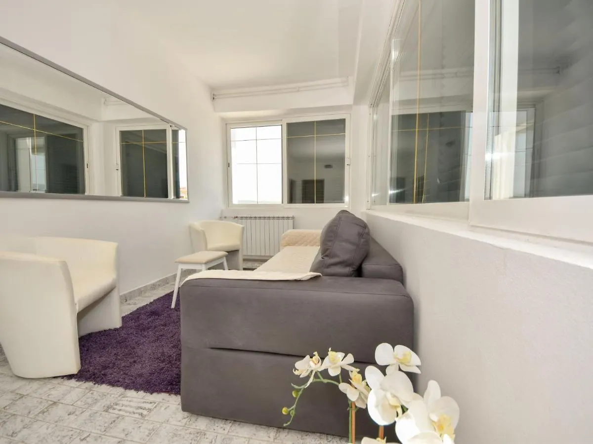 Apartment Franka By Interhome Pasman