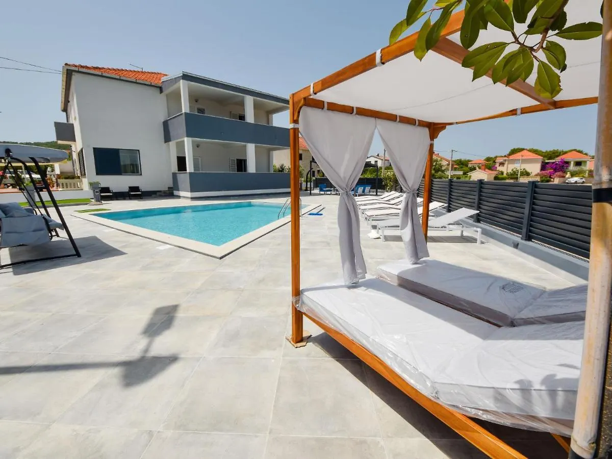Apartment Franka By Interhome Pasman