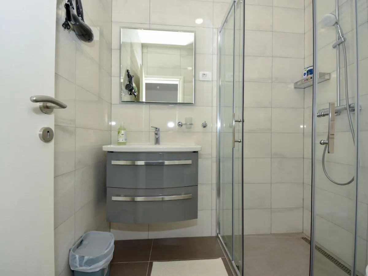 Apartment Franka By Interhome Pasman